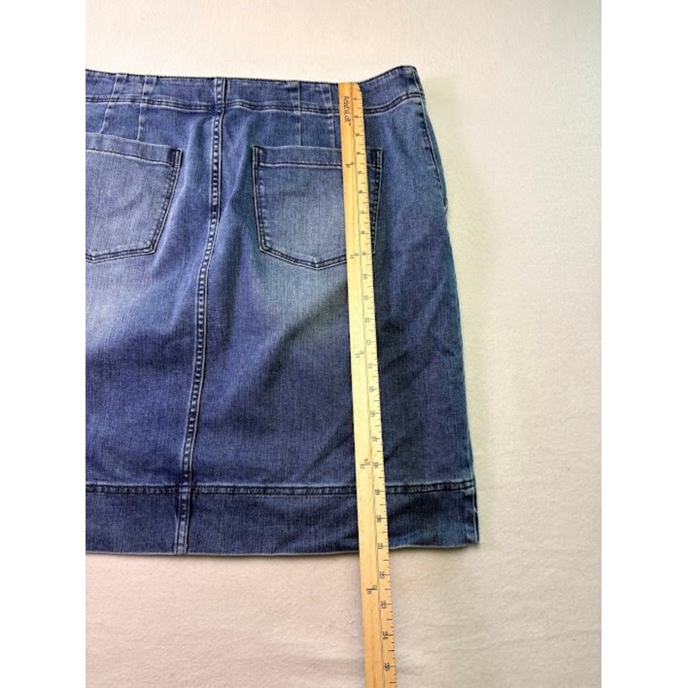 Talbots Denim Mini Skirt Womens 14 Blue Medium Wash Stretch Pockets - Picture 5 of 6